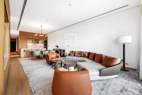 Apartament në Jumeirah, Dubai, Emiratet e Bashkuara Arabe 3 dhoma gjumi, 267 m2. № 603616