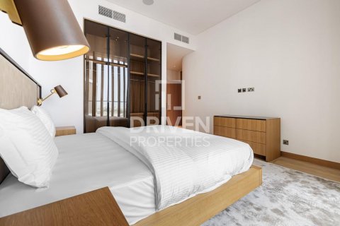 Apartament në Jumeirah, Dubai, Emiratet e Bashkuara Arabe 3 dhoma gjumi, 267 m2. № 603616 - Foto 14