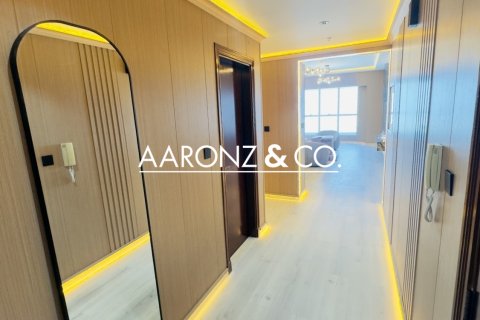 Apartment til leje i Dubai Marina, Dubai, UAE 2 soveværelser, 123.6 kvm № 624349 - foto 11