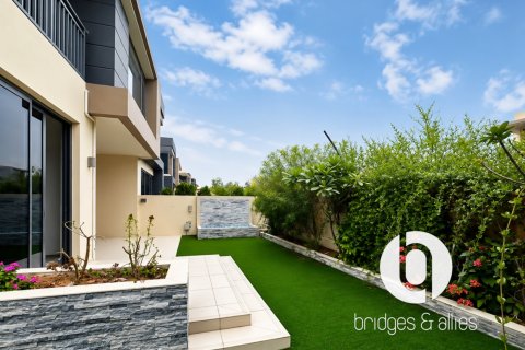 Willa w Dubai Hills Estate, Dubai, ZEA 5 sypialnie, 289 mkw. nr 722859