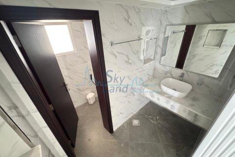 Üürile anda villa asukohaga Jumeirah, Dubai, AÜE: 5 magamistoaga, 418.1 m² Nr 662073 - pilt 14