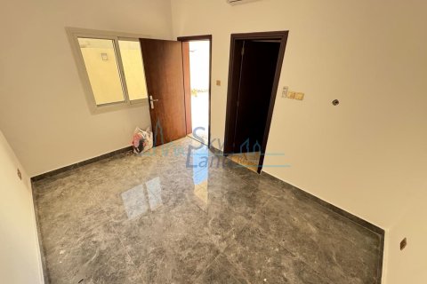 Üürile anda villa asukohaga Jumeirah, Dubai, AÜE: 5 magamistoaga, 418.1 m² Nr 662073 - pilt 18