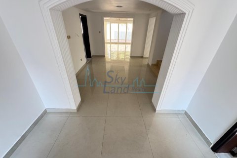 Üürile anda villa asukohaga Jumeirah, Dubai, AÜE: 5 magamistoaga, 418.1 m² Nr 662073 - pilt 6