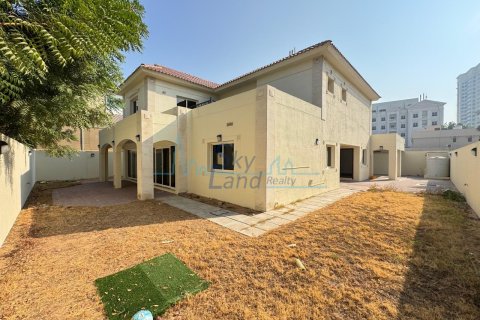 Üürile anda villa asukohaga Jumeirah, Dubai, AÜE: 5 magamistoaga, 418.1 m² Nr 662073 - pilt 28