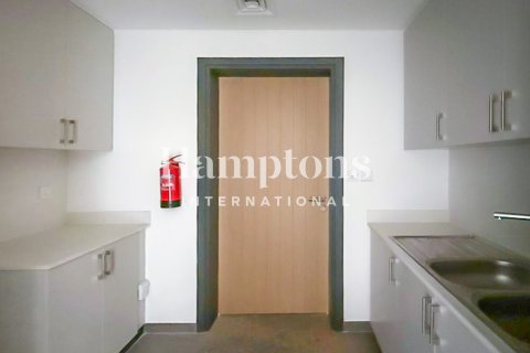 Снять в аренду виллу в Arabian Ranches 3, Дубай, ОАЭ 4 спальни, 302.02022076м2, № 662135 - фото 1