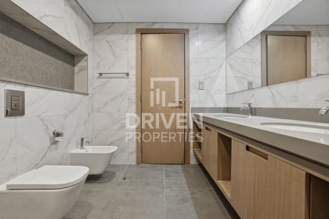 Διαμέρισμα σε Al Satwa, Dubai, ΗΑΕ 2 υπνοδωμάτια, 163.04 τ.μ. Αρ. 746449 - φωτογραφία 16