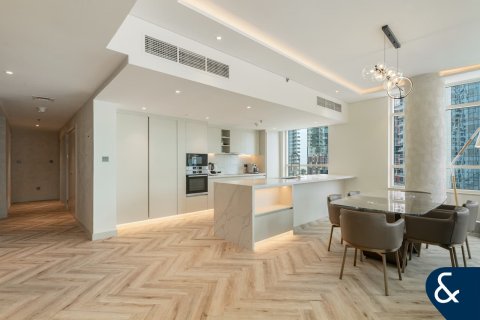 Lägenhet till försäljning i Dubai Marina, Dubai, UAE 3 sovrum, 179 kvm Nr. 666968 - fotografi 15
