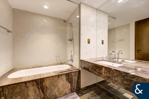 Apartment in Dubai Marina, Dubai, UAE 3 bedrooms, 169 sq.m. № 666970 - photo 20