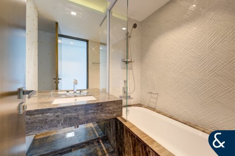 Apartment in Dubai Marina, Dubai, UAE 3 bedrooms, 169 sq.m. № 666970 - photo 15