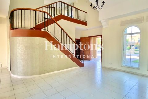 Vilă de închiriat în Arabian Ranches 2, Dubai, EAU 4 dormitoare, 1237.27936691 mp. №701971 - poză 10