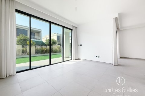 Villa zur Miete in Tilal Al Ghaf, Dubai, VAE 4 Schlafzimmer, 377 m2 Nr. 701960 - Foto 2