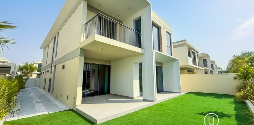 Villa itt: Tilal Al Ghaf, Dubai, EAE, 4 hálószoba, 377 m², azonosító: 701960