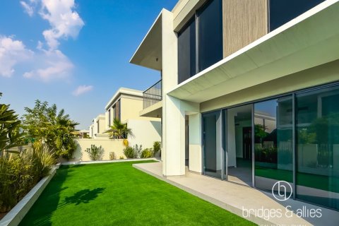 Villa zur Miete in Tilal Al Ghaf, Dubai, VAE 4 Schlafzimmer, 377 m2 Nr. 701960 - Foto 17