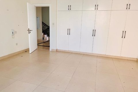 Villa til leie i Umm Suqeim, Dubai, Emiratene 5 soverom, 6511 kvm Nr. 693741 - Foto 15