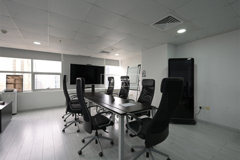 Kancelář v Jumeirah Lake Towers, Dubai, SAE 193.9 m² Č.: 633257 - fotografie 6