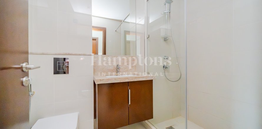 Appartement à Dubai Hills Estate, Dubai, EAU: 3 chambres, 181.161 m2 № 704198