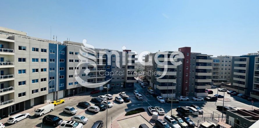 דירה ב Al Reef, Abu Dhabi, איחוד האמירויות 1 חדר שינה, 94.5 מ"ר מספר 550627