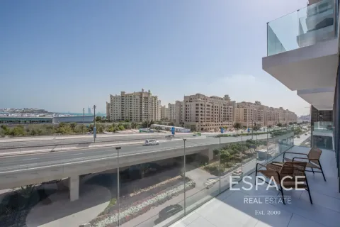 Apartament de închiriat în Palm Jumeirah, Dubai, EAU 2 dormitoare, 143 mp.  №738342 - poză 17