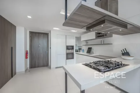 Apartament de închiriat în Palm Jumeirah, Dubai, EAU 2 dormitoare, 143 mp.  №738342 - poză 8