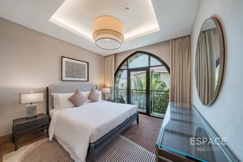 Villa zur Miete in Palm Jumeirah, Dubai, VAE 5 Schlafzimmer, 413 m2 Nr. 738338 - Foto 12