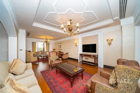 Villa in affitto a Palm Jumeirah, Dubai, EAU 5 camere da letto, 413 mq. № 738339 - foto 3