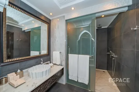 Villa in affitto a Palm Jumeirah, Dubai, EAU 5 camere da letto, 413 mq. № 738339 - foto 17