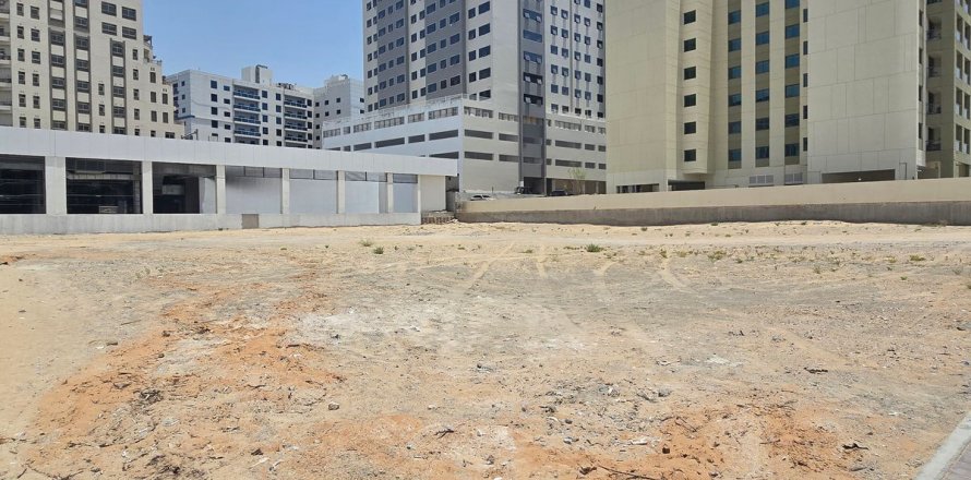 Zemes gabals Dubaijā, AAE 2880 m2 Nr. 718474