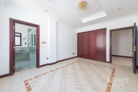 Зняти в оренду віллу в Пальма Джумейра, Дубай, ОАЕ 5 спалень, 496м2, № 650276 - фото 13