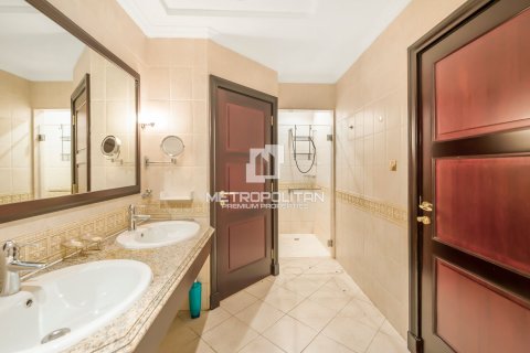 Palm Jumeirah, Dubai, संयुक्त अरब अमीरात में विला, 4 बेडरूम, 470 वर्ग मीटर, संख्या 663768 - फ़ोटो 29
