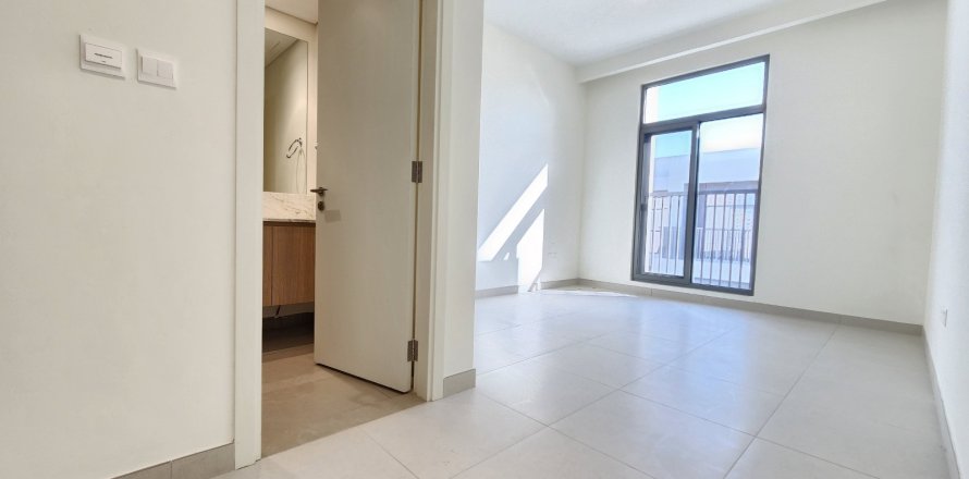 Villa i Dubai South (Dubai World Central), Dubai, UAE 3 sovrum, 237.925 kvm Nr. 689648