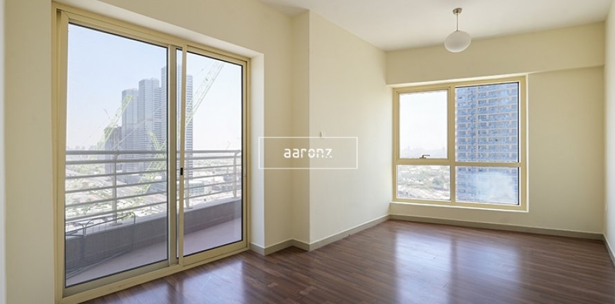 Apartment in Jumeirah Lake Towers, Dubai, UAE 2 bedrooms, 123.3 sq.m. № 624315