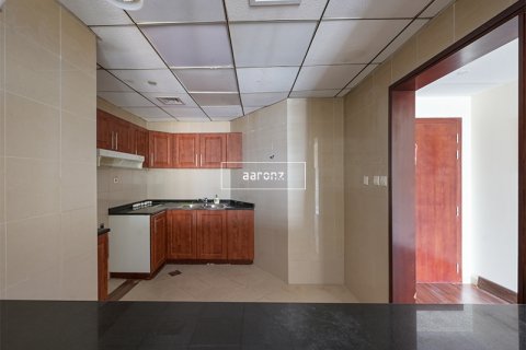 Apartment in Jumeirah Lake Towers, Dubai, UAE 2 bedrooms, 123.3 sq.m. № 624315 - photo 12
