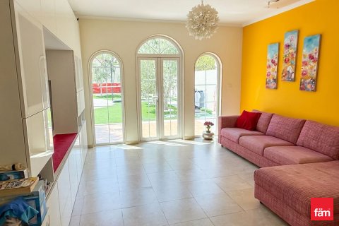 Vila v Jumeirah Park, Dubai, SAE 3 spálne, 677.7 m2 č. 718491 - Fotografia 5