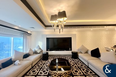 Dubai Marina, Dubai, संयुक्त अरब अमीरात में अपार्टमेंट, 3 बेडरूम, 361 वर्ग मीटर, संख्या 698560 - फ़ोटो 2