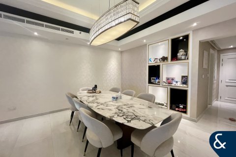 Dubai Marina, Dubai, संयुक्त अरब अमीरात में अपार्टमेंट, 3 बेडरूम, 361 वर्ग मीटर, संख्या 698560 - फ़ोटो 7