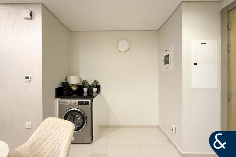 Apartment in AYKON CITY in Sheikh Zayed Road, Dubai, UAE 2 bedrooms, 75 sq.m. № 698558 - photo 17