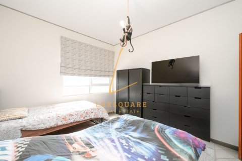 Apartmen di Motor City, Dubai, UAE 2 bilik tidur, 182 meter persegi № 753925 - foto 9