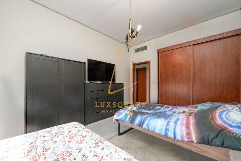 Apartmen di Motor City, Dubai, UAE 2 bilik tidur, 182 meter persegi № 753925 - foto 8