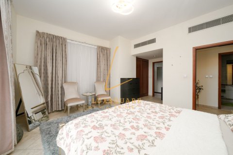 Apartmen di Motor City, Dubai, UAE 2 bilik tidur, 182 meter persegi № 753925 - foto 14