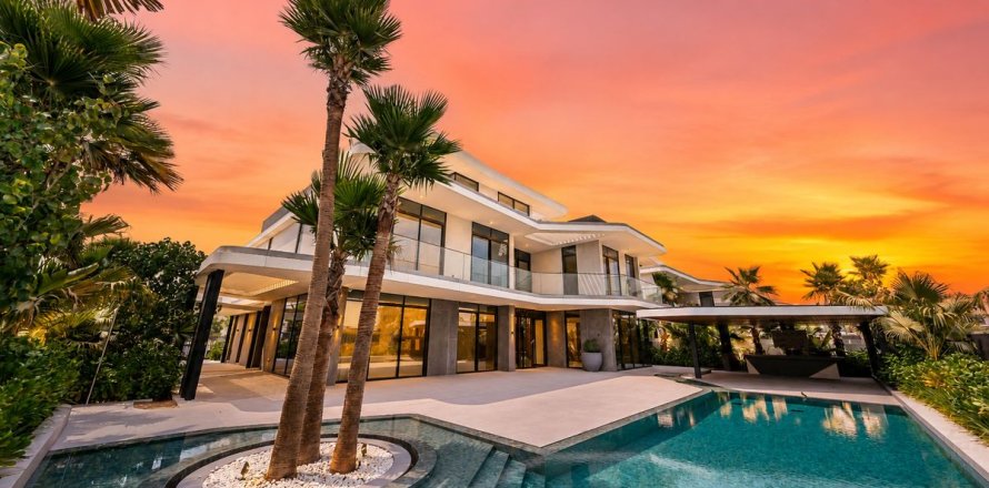 Villa in Dubai Hills Estate, UAE 6 bedrooms, 1229.6 sq.m. № 739111