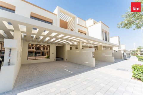 阿联酋 Dubai 联排别墅  3 卧, 144 平方米 , 编号 739105
