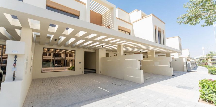 Σπίτι σε Dubai, ΗΑΕ 3 υπνοδωμάτια, 144 τ.μ. Αρ. 739105