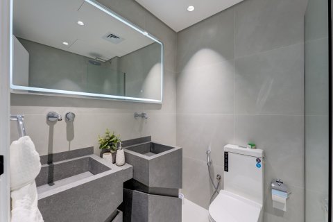 Lägenhet till försäljning i Dubai Marina, Dubai, UAE 2 sovrum, 136 kvm Nr. 695992 - fotografi 18