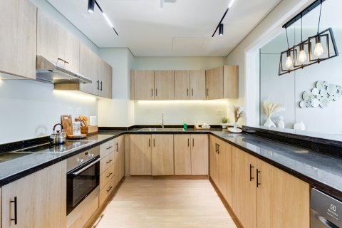 Lägenhet till försäljning i Dubai Marina, Dubai, UAE 2 sovrum, 136 kvm Nr. 695992 - fotografi 7