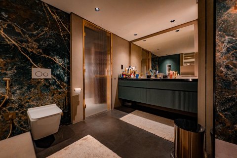 Apartamento en venta en Jumeirah Islands, Dubai, EAU 3 dormitorios, 225 m2 № 695987 - foto 17