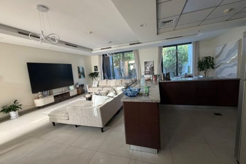خانه شهری برای اجاره در Motor City، Dubai، امارات متحده عربی 3 خوابه ، 239 متر مربع ، شماره 718597 - تصویر 5