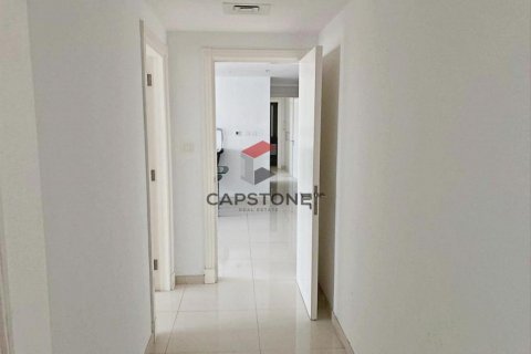 Apartmen di Al Reem Island, Abu Dhabi, UAE 3 bilik tidur, 153 meter persegi № 604580 - foto 14
