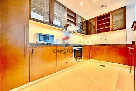 Apartment in The Marina, Abu Dhabi, UAE 3 bedrooms, 222 sq.m. № 604597 - photo 19