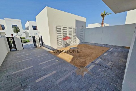 Vilë në Yas Island, Abu Dhabi, Emiratet e Bashkuara Arabe 3 dhoma gjumi, 325 m2. № 604594 - Foto 5