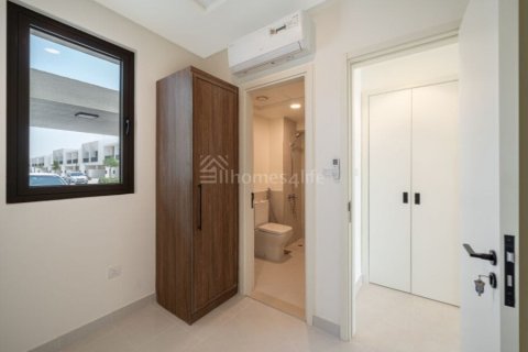 فيلا للبيع في Town Square، دبي، الإمارات العربية المتحدة 3 غرفة نوم ، 177 متر مربع ، رقم 726424 - صورة 25
